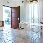 M347 - Marcelli, Comodo Trilocale Nuovo Con Piscina E Giardino Apartment