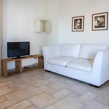 M347 - Marcelli, Comodo Trilocale Nuovo Con Piscina E Giardino Appartement Santa Maria in Potenza