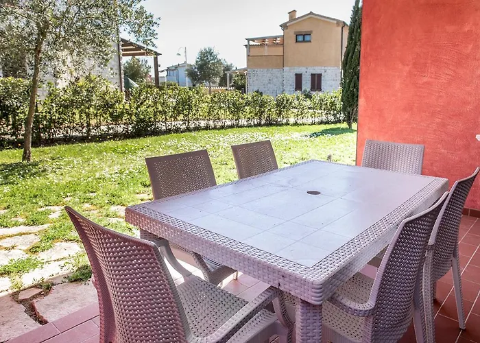 아파트 M347 - Marcelli, Comodo Trilocale Nuovo Con Piscina E Giardino 마르첼리