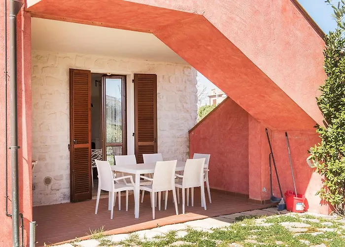 M347 - Marcelli, Comodo Trilocale Nuovo Con Piscina E Giardino *
